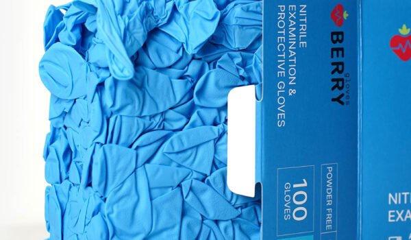 Apsauginės pirštinės – lateksinės ar nitrilinės, su pudra ar be. Kokias rinktis ir kokiais atvejais?